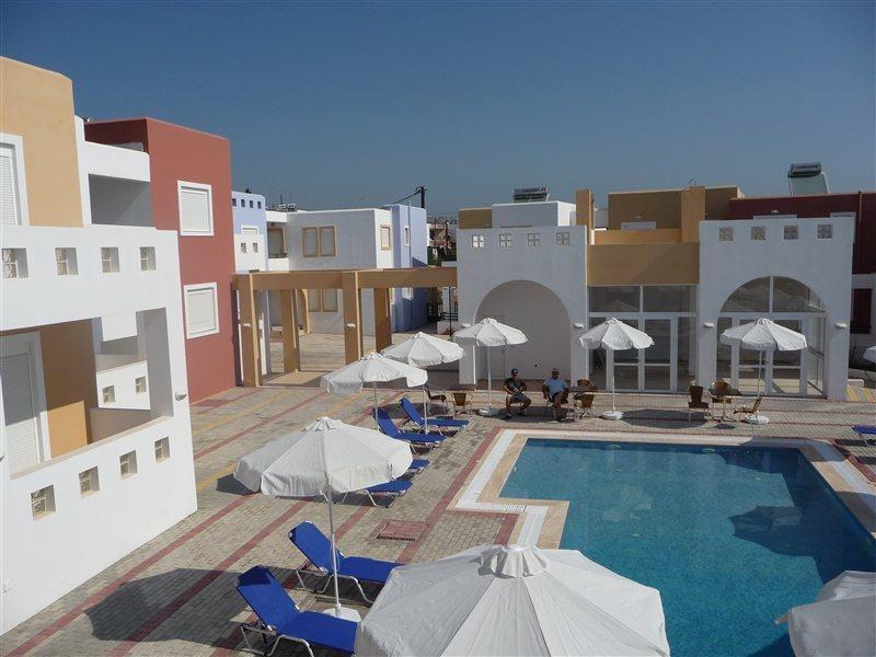 Gardens & Aparthotel 3*