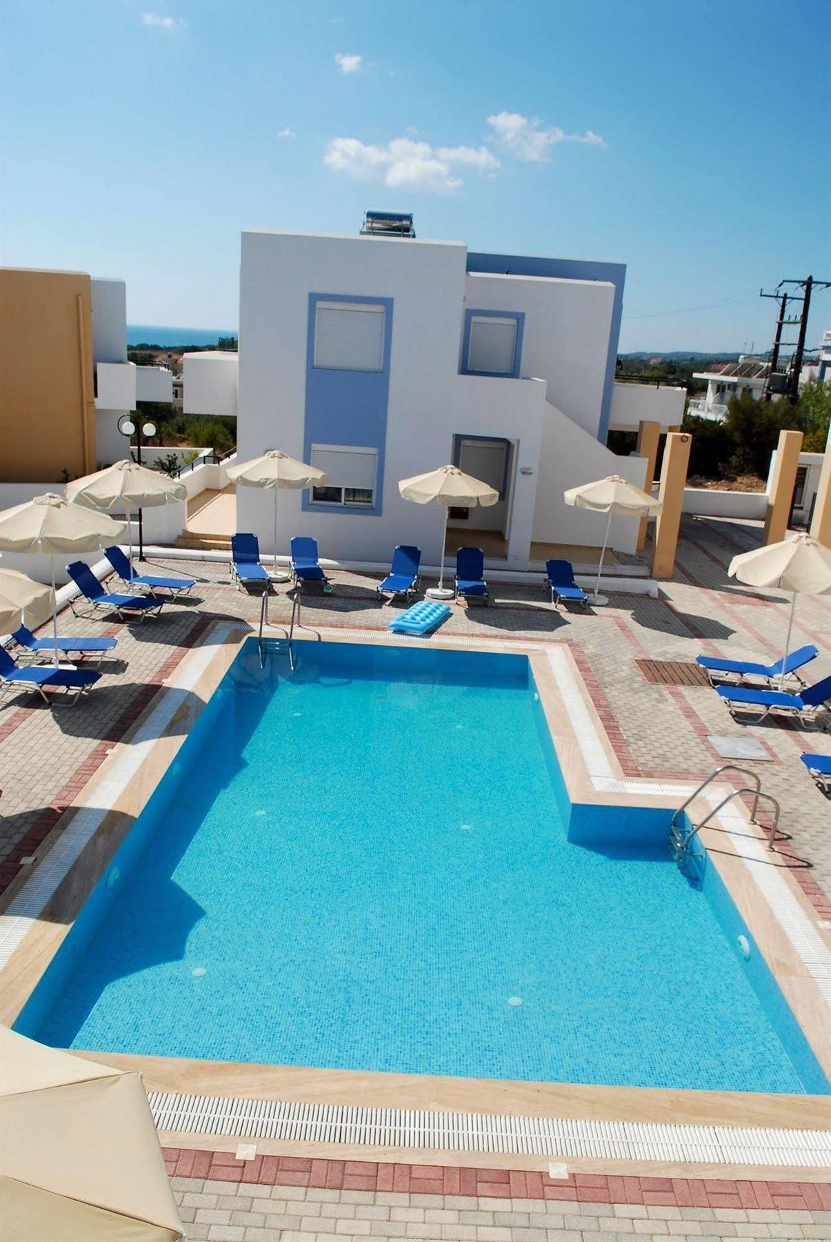 Gardens & Aparthotel