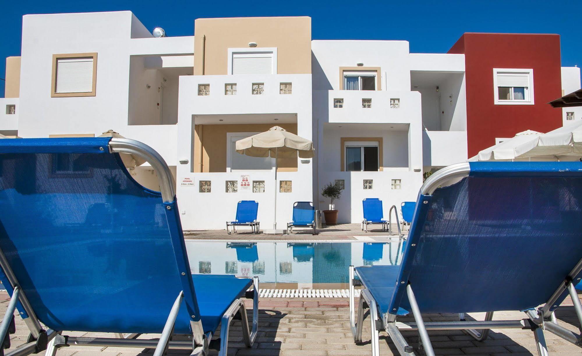 Aparthotel Gardens &